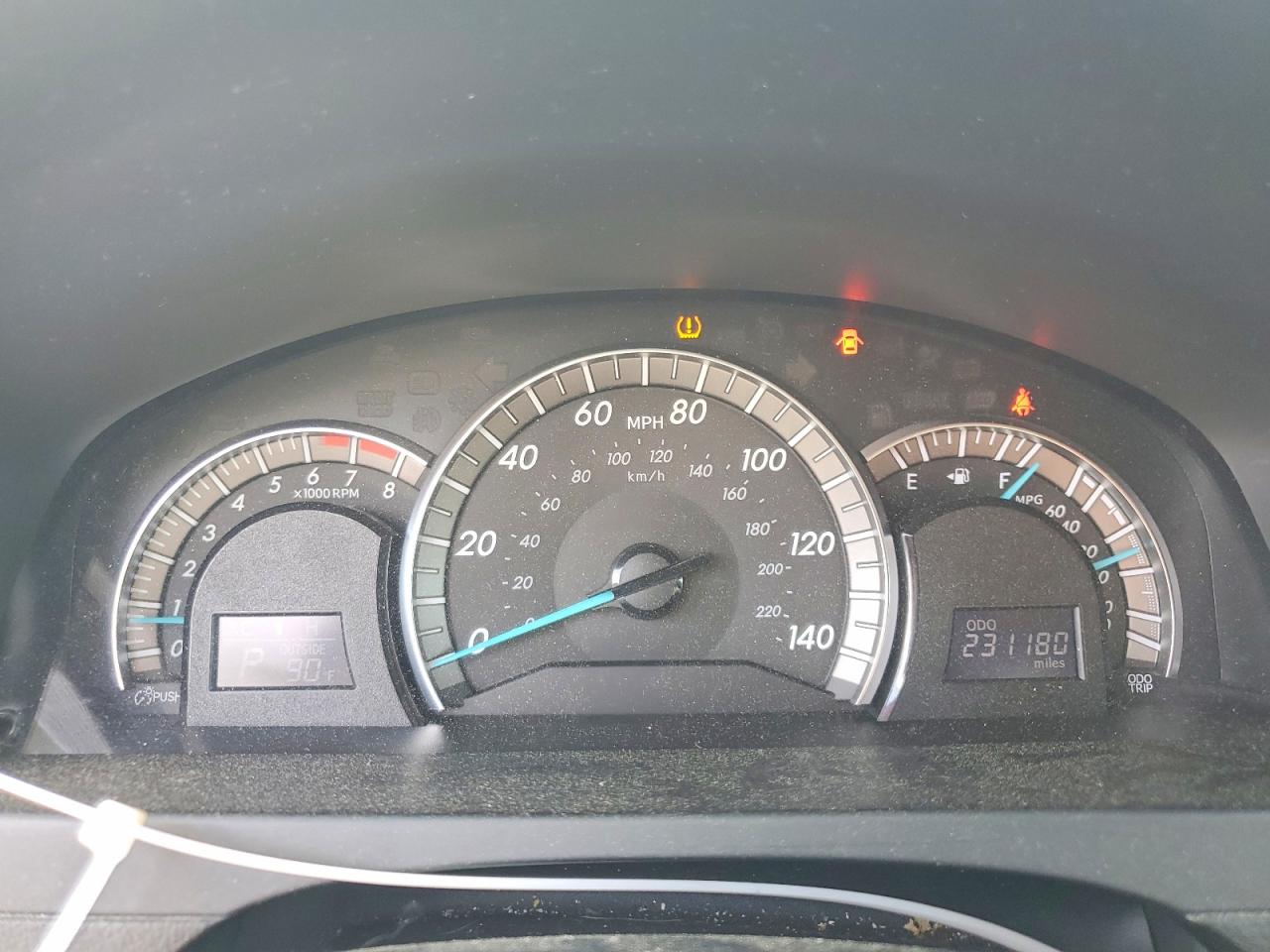 2013 TOYOTA CAMRY