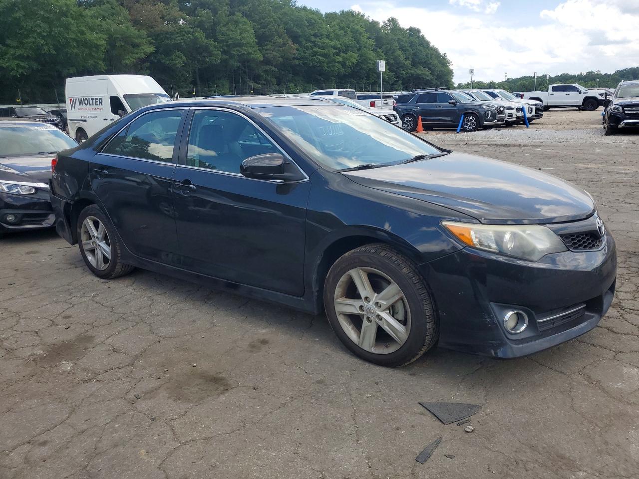 2013 TOYOTA CAMRY