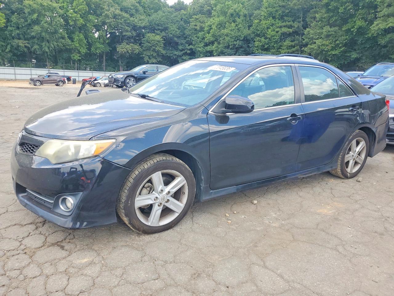 2013 TOYOTA CAMRY