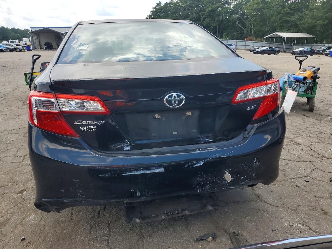 2013 TOYOTA CAMRY