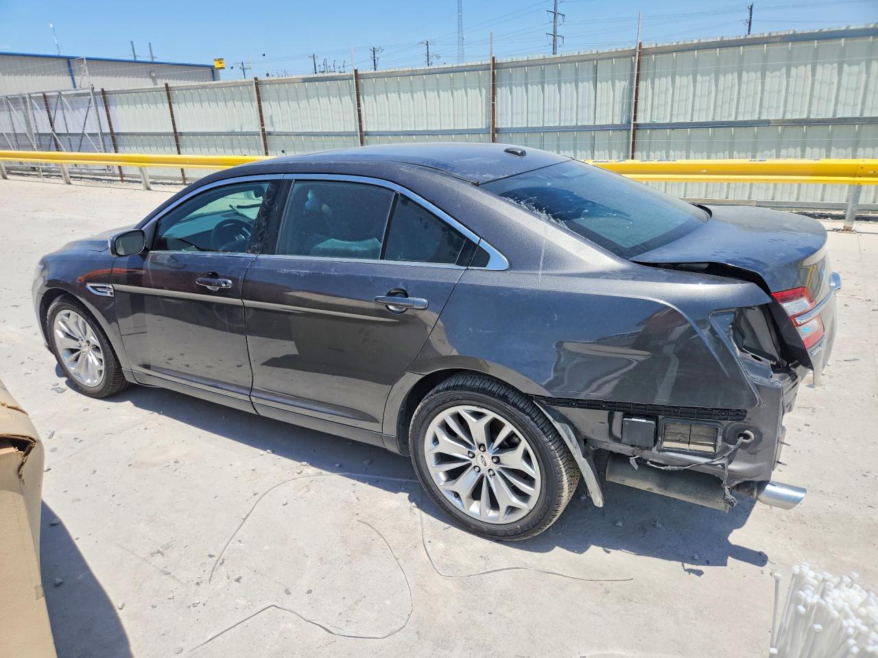 2018 FORD TAURUS