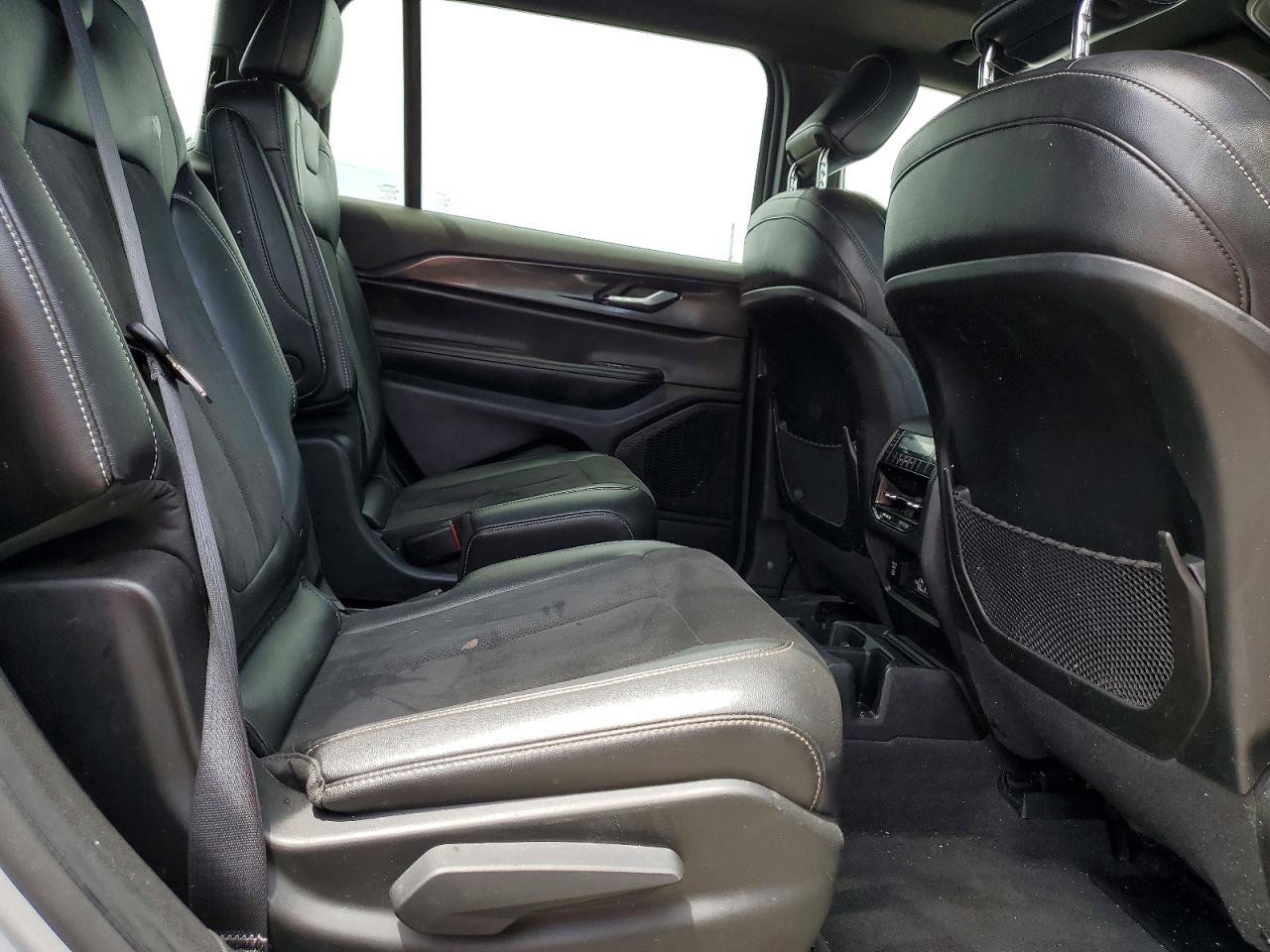 2023 JEEP CHEROKEE