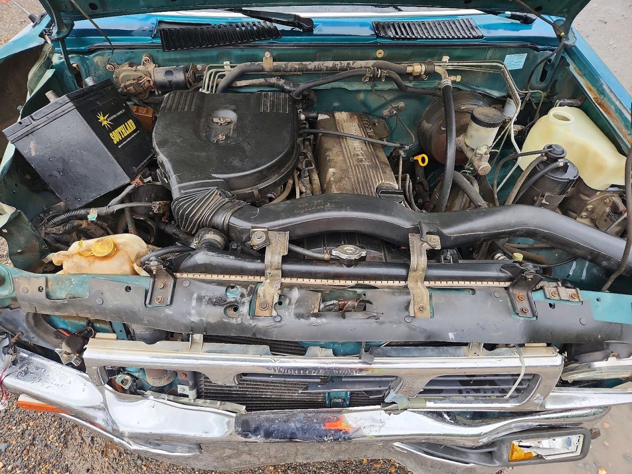 1995 NISSAN NAVARA