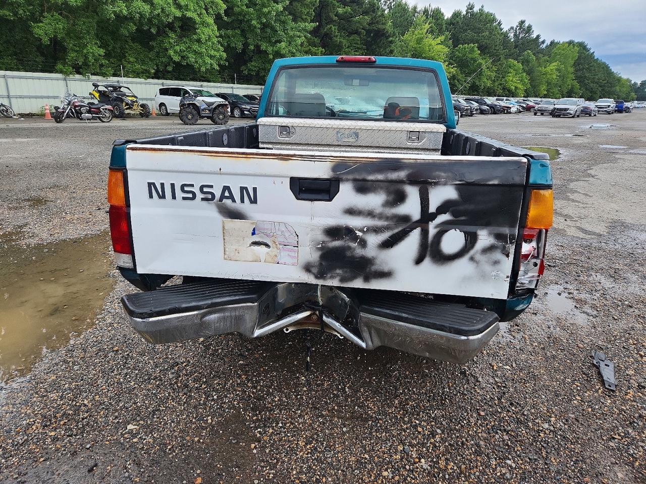 1995 NISSAN NAVARA