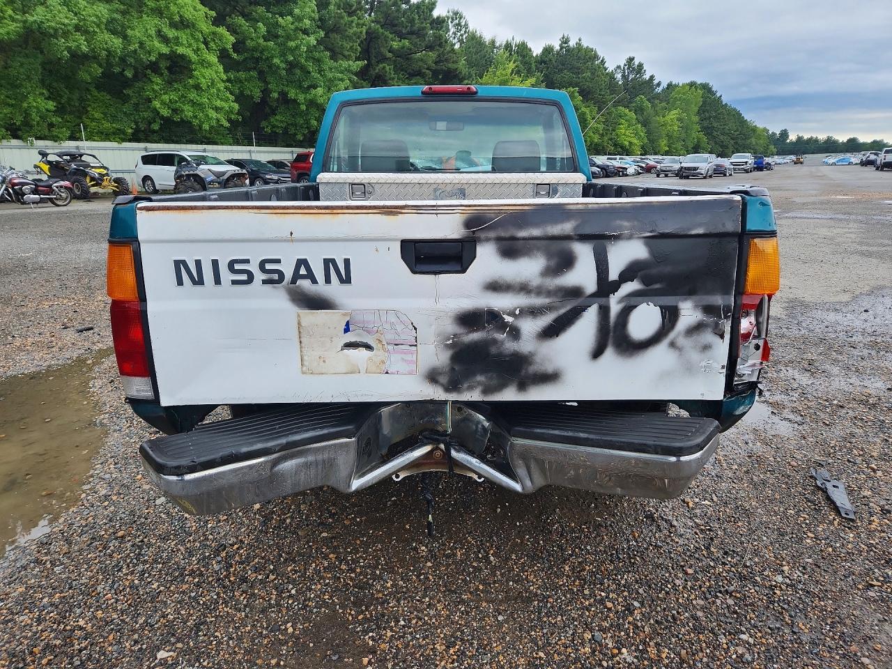1995 NISSAN NAVARA