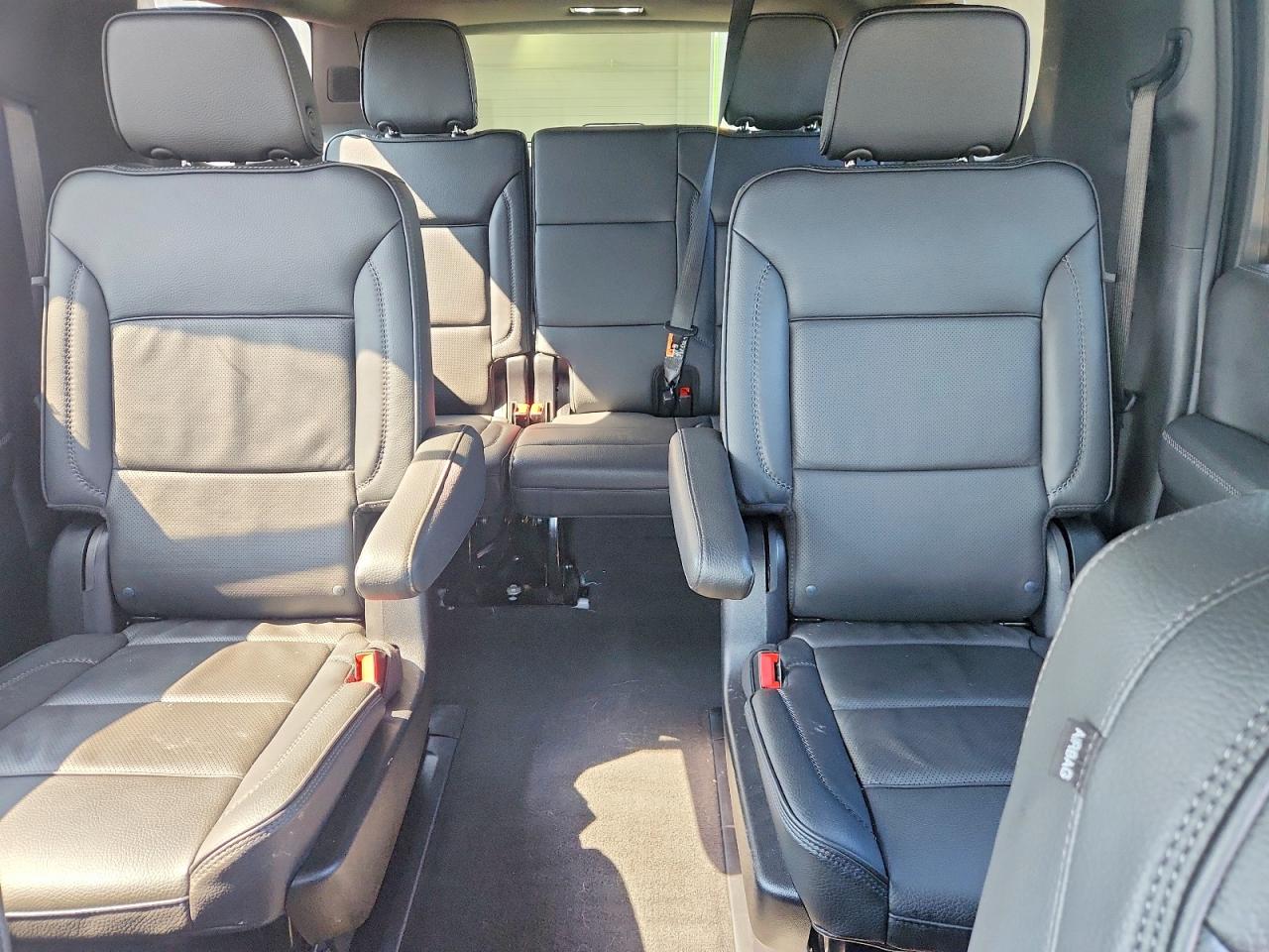 2025 GMC YUKON