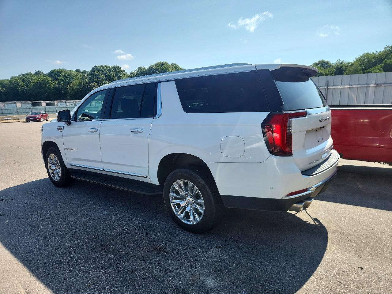 2025 GMC YUKON