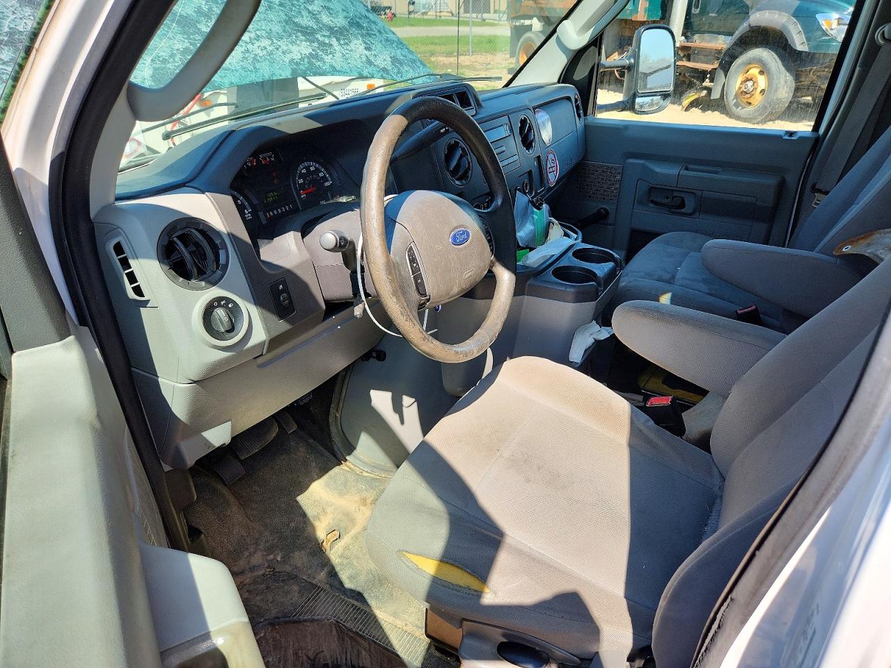 2016 FORD ECONOLINE
