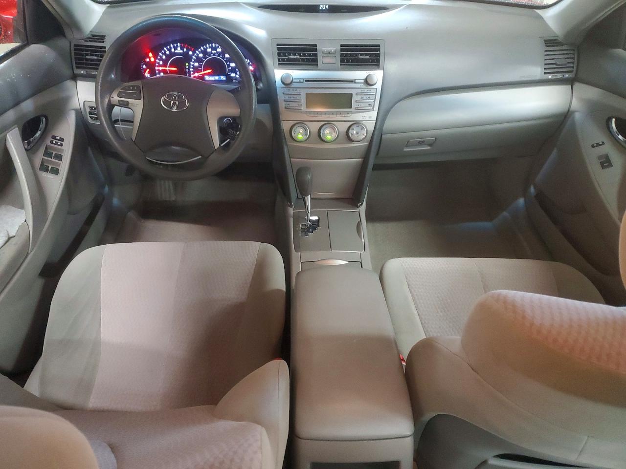 2010 TOYOTA CAMRY