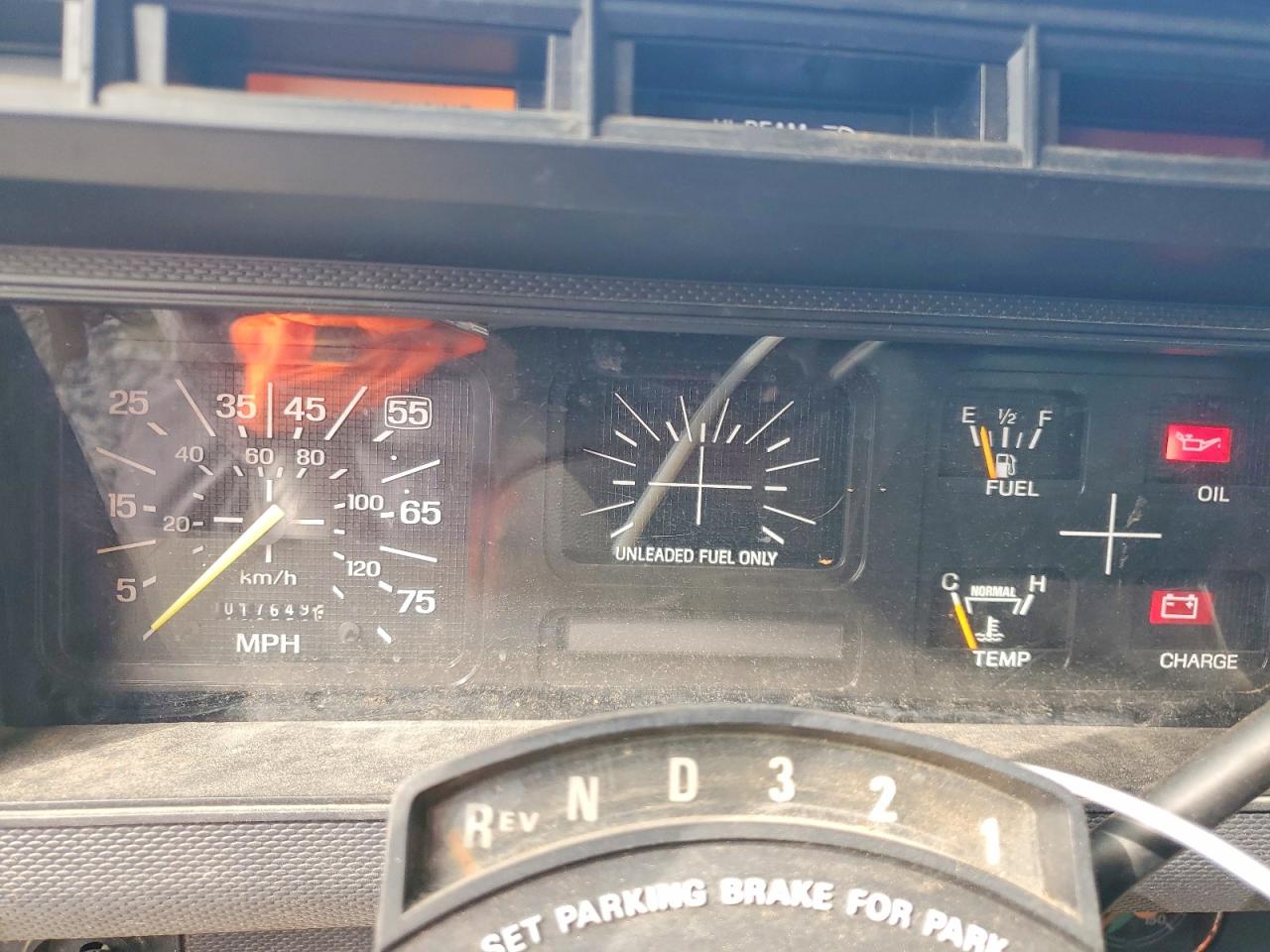 1998 FORD F700