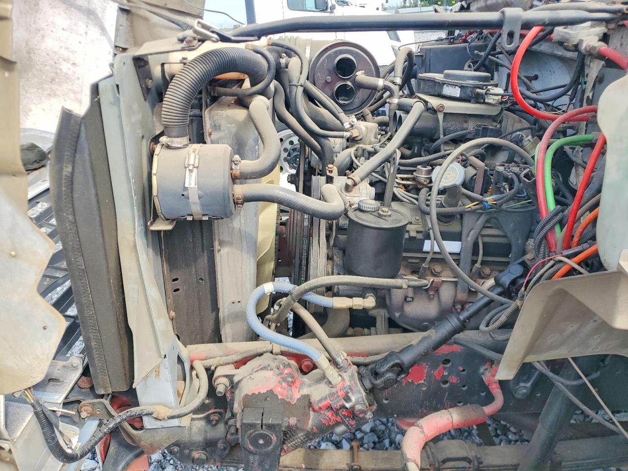 1998 FORD F700