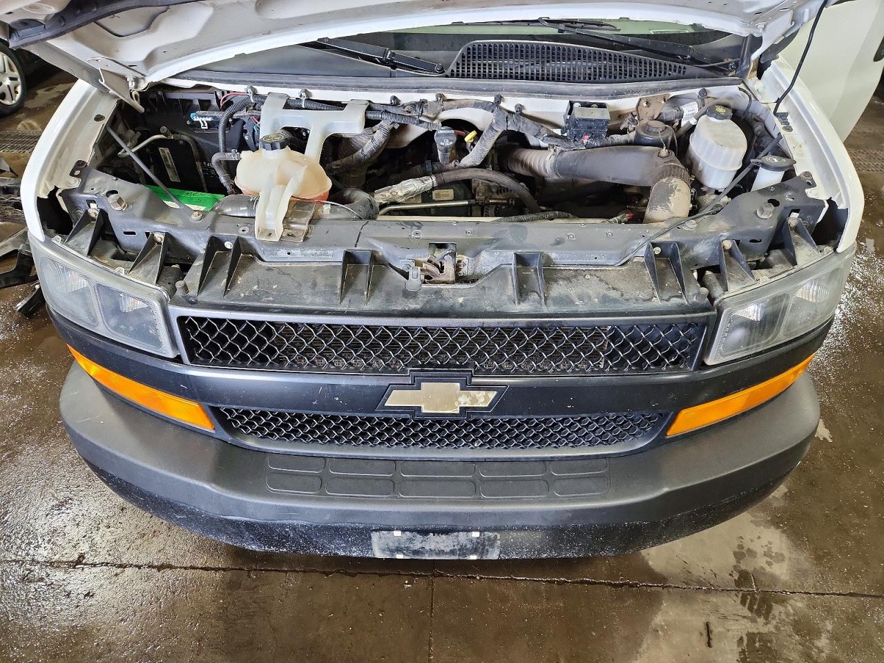 2019 CHEVROLET EXPRESS