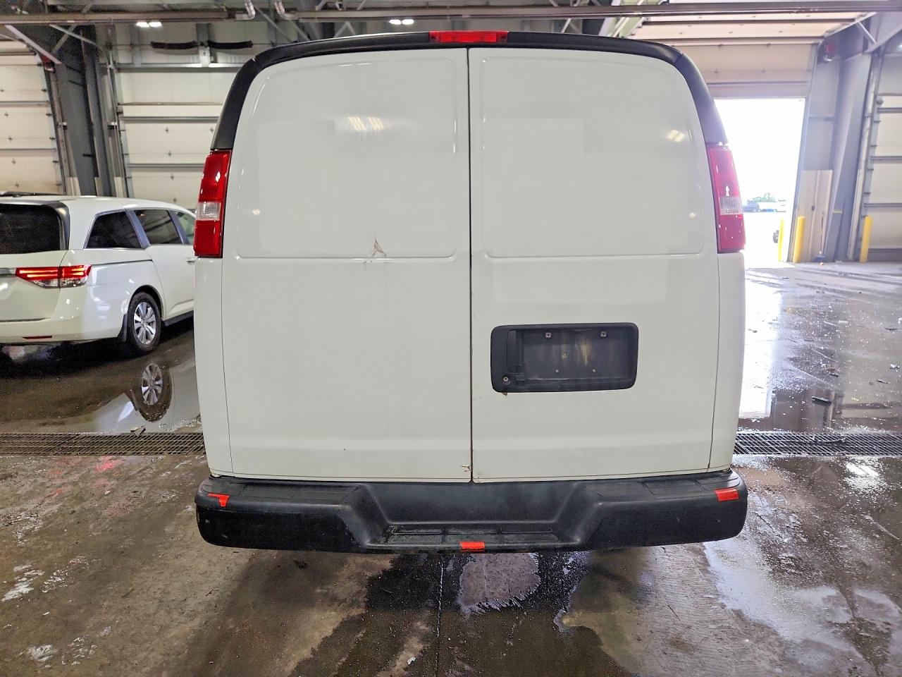 2019 CHEVROLET EXPRESS