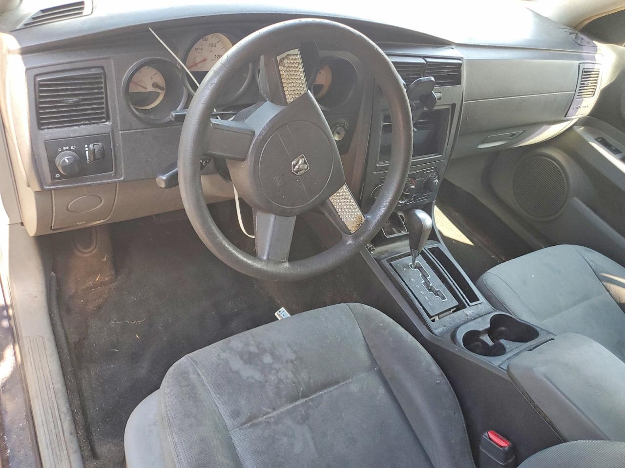 2005 DODGE MAGNUM