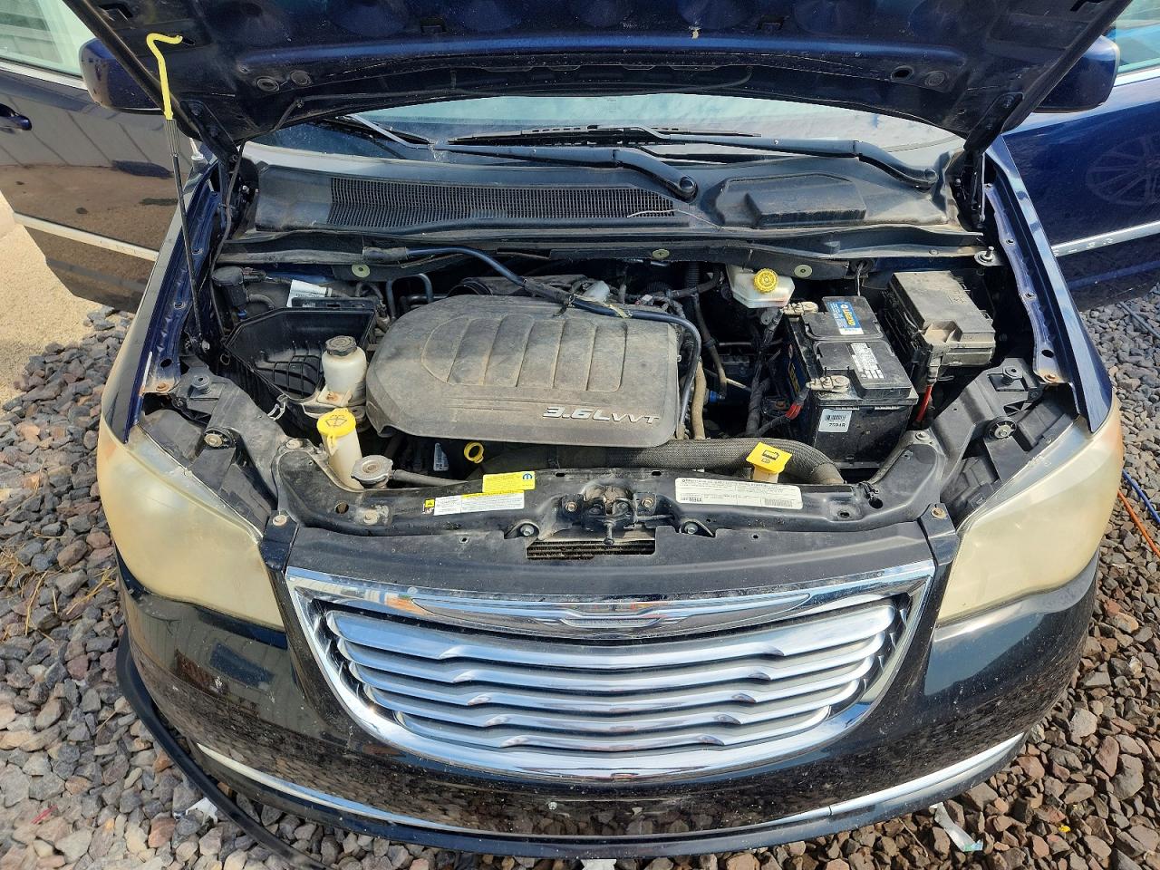 2013 CHRYSLER MINIVAN