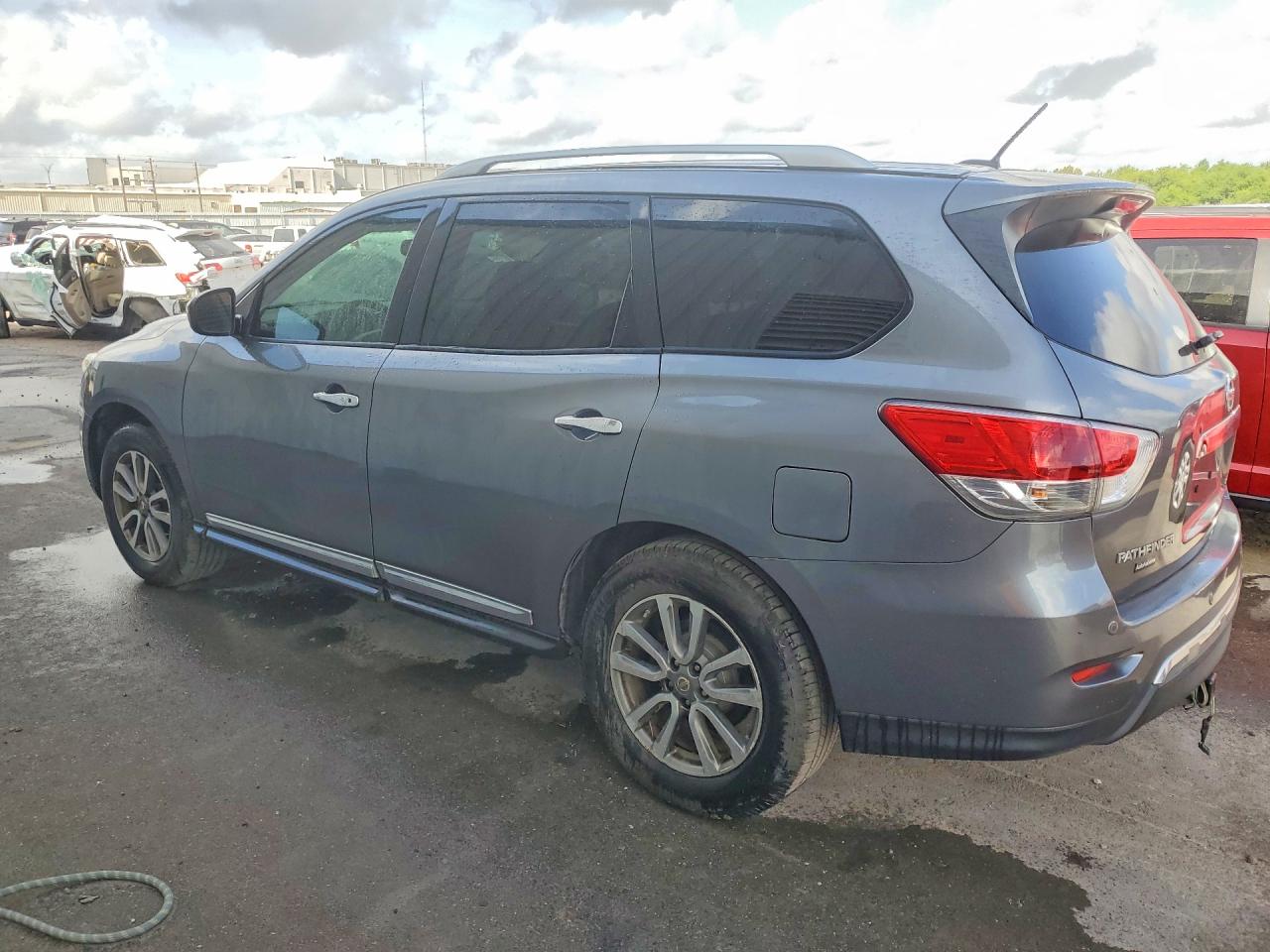 2015 NISSAN PATHFINDER