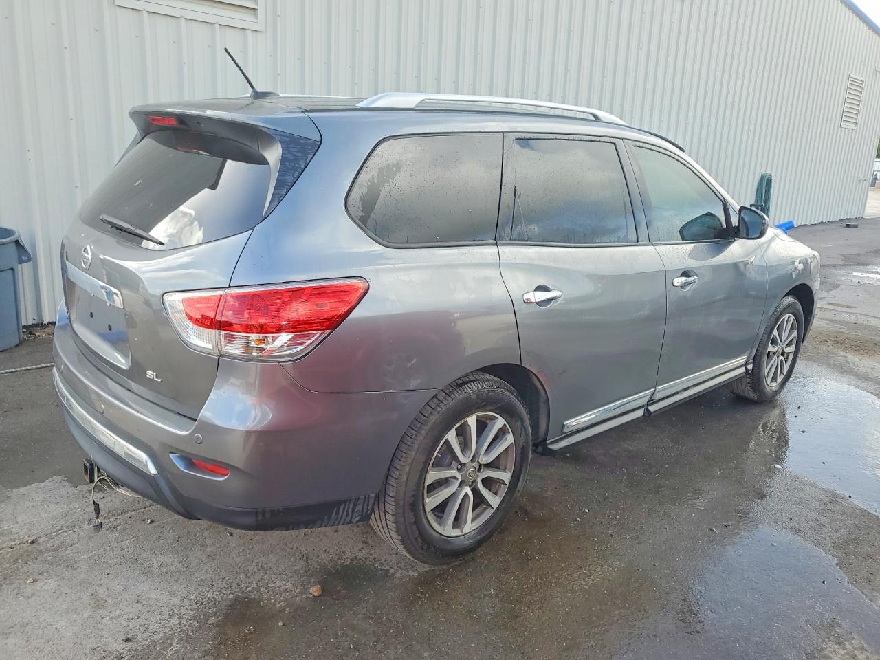 2015 NISSAN PATHFINDER