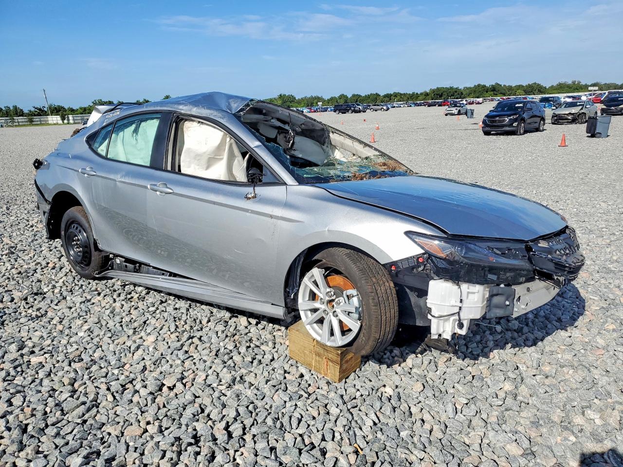 2026 TOYOTA CAMRY