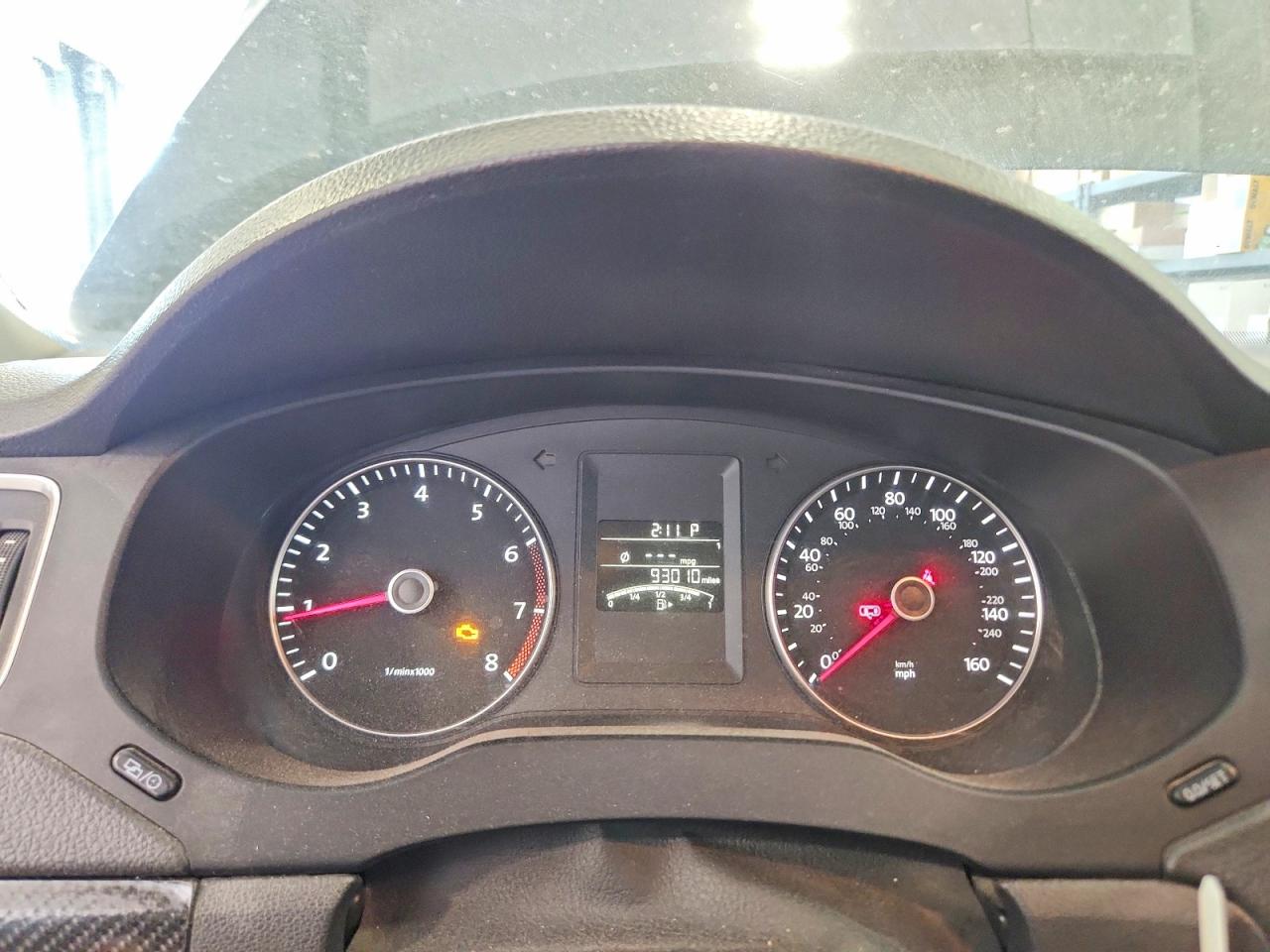 2014 VOLKSWAGEN JETTA