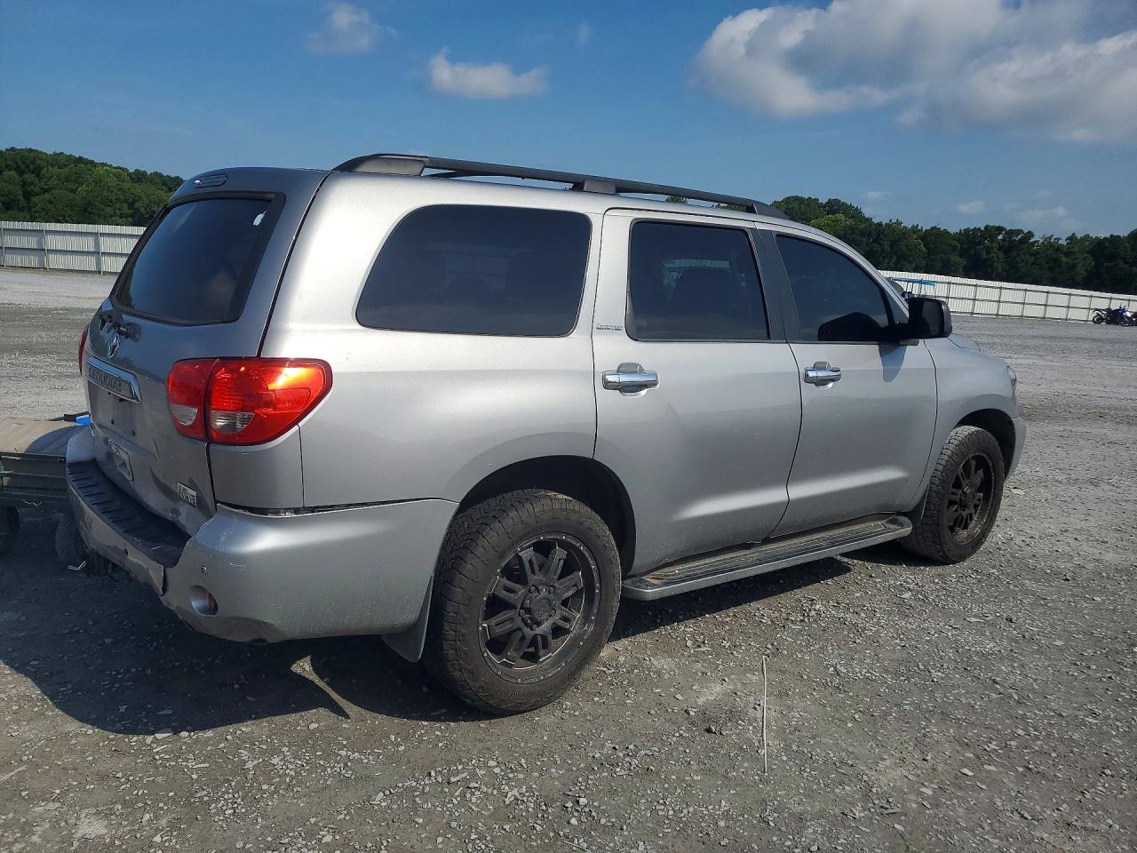 2008 TOYOTA SEQUOIA