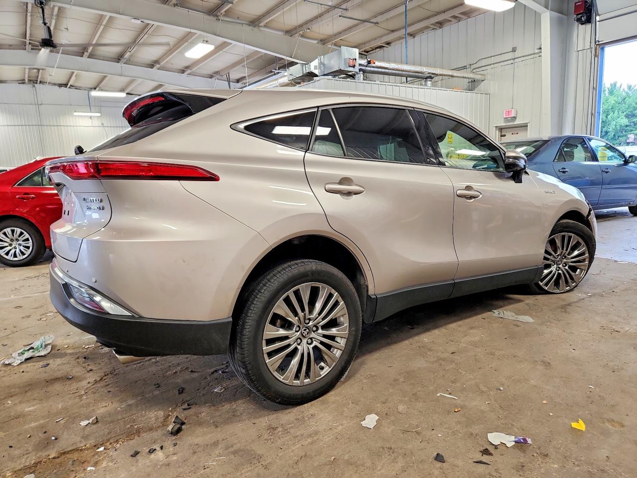 2021 TOYOTA VENZA