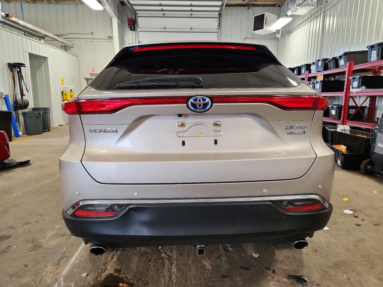 2021 TOYOTA VENZA