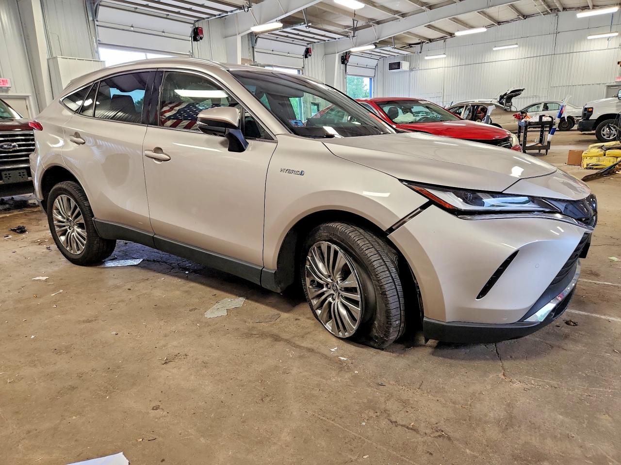 2021 TOYOTA VENZA