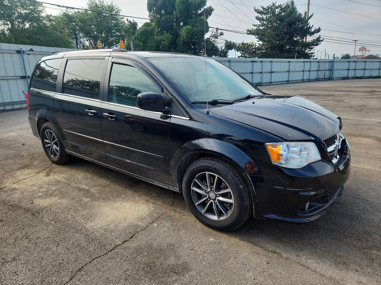 2017 DODGE CARAVAN