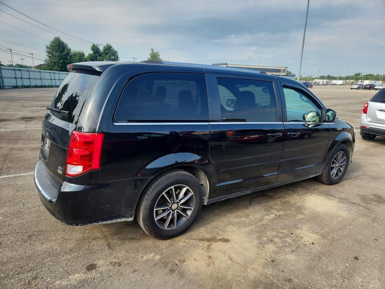 2017 DODGE CARAVAN