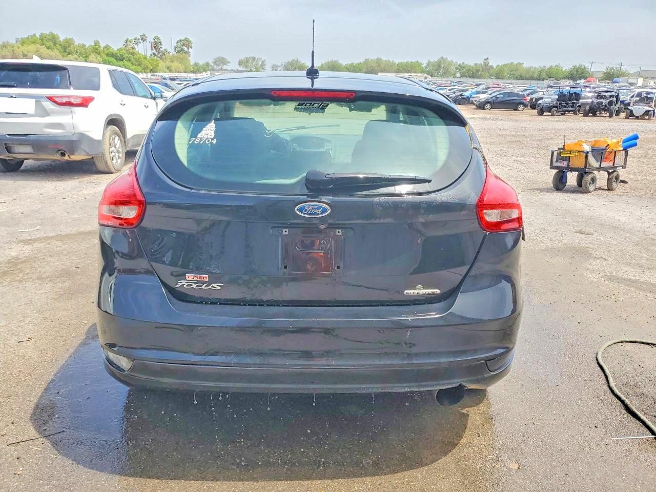 2015 FORD FOCUS