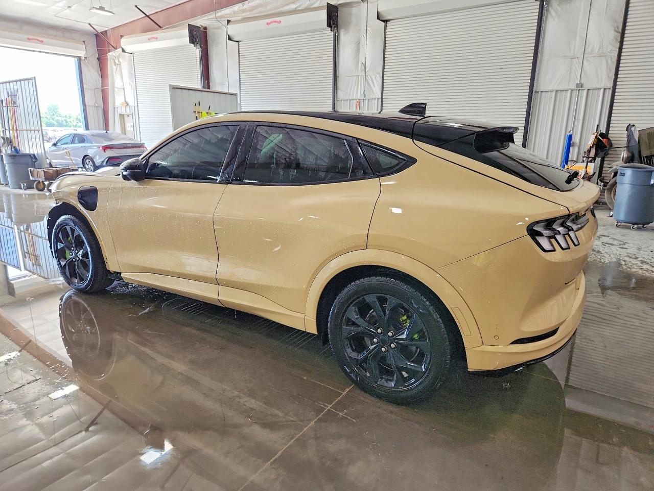 2021 FORD MUSTANG