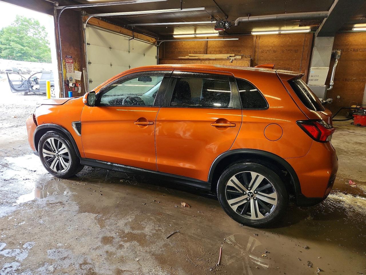 2020 MITSUBISHI OUTLANDER
