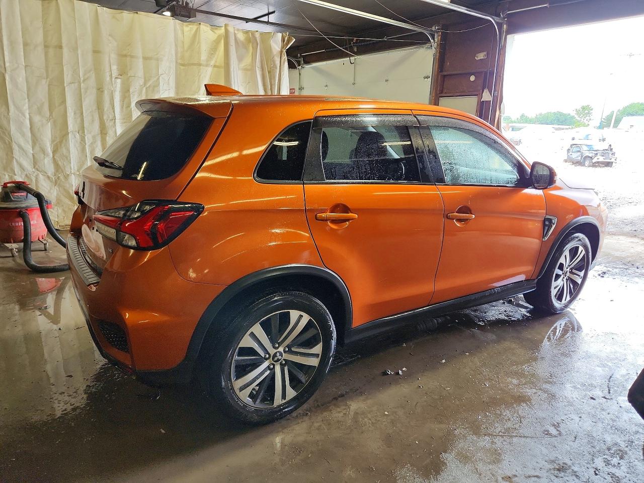 2020 MITSUBISHI OUTLANDER