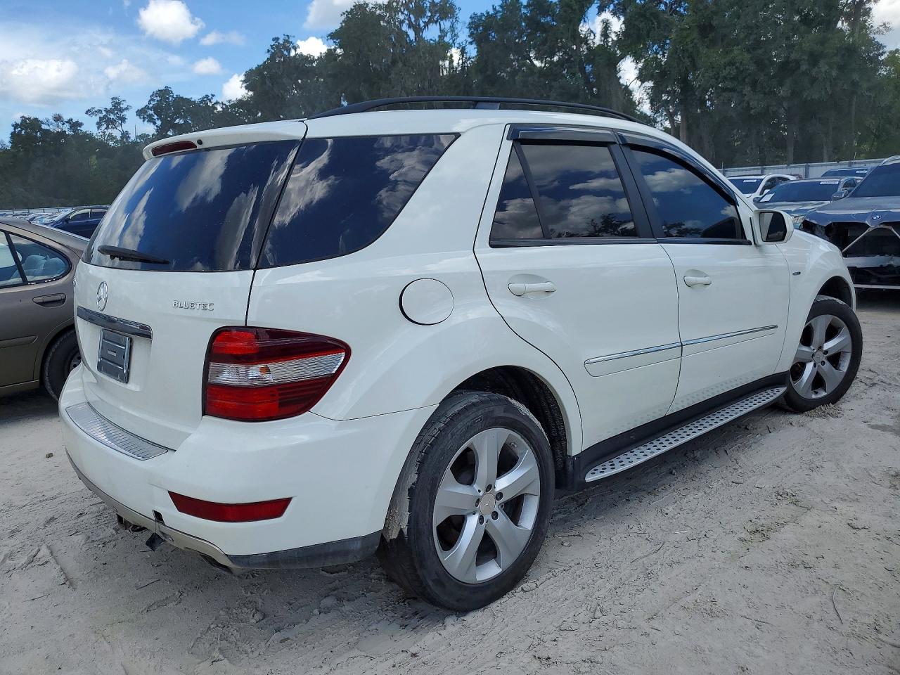 2009 MERCEDES-BENZ M-CLASS