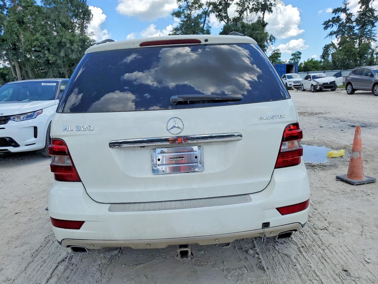 2009 MERCEDES-BENZ M-CLASS