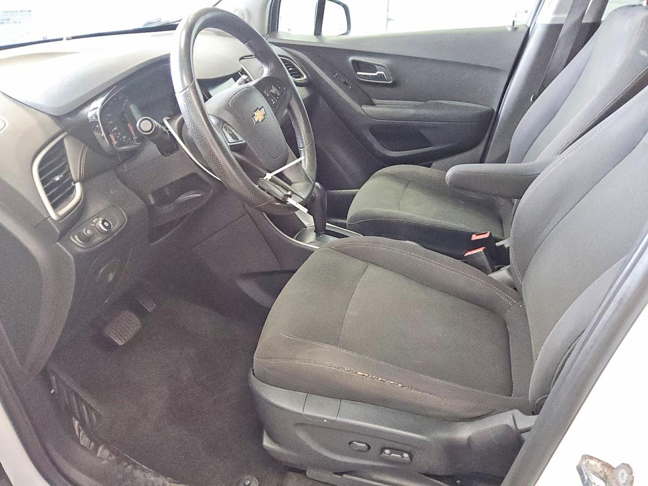 2017 CHEVROLET TRAX