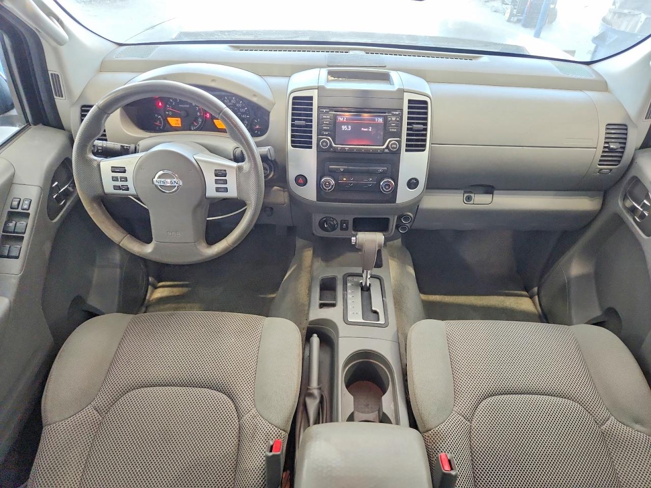 2016 NISSAN FRONTIER