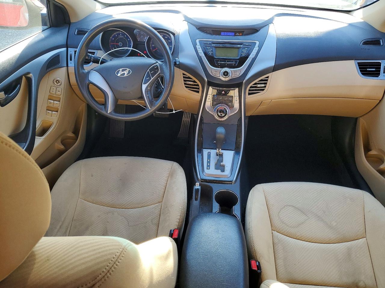 2013 HYUNDAI ELANTRA