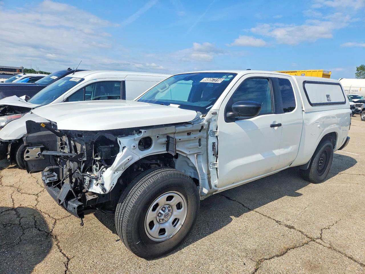 2024 NISSAN FRONTIER