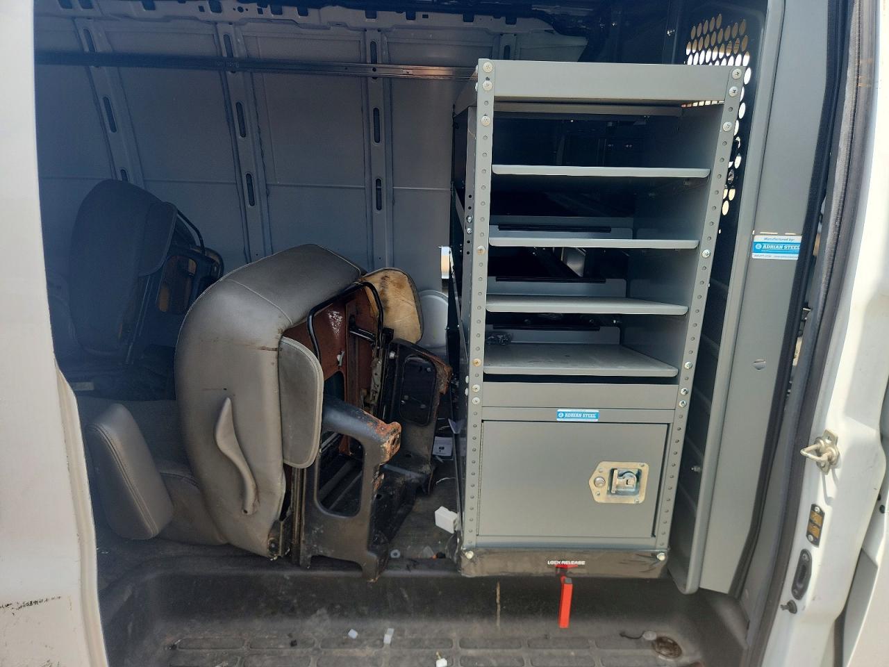 2018 CHEVROLET EXPRESS
