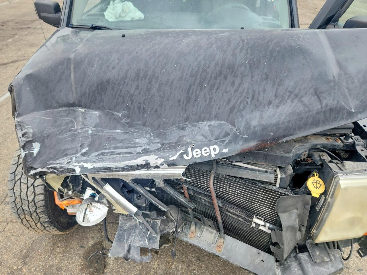 2008 JEEP COMMANDER