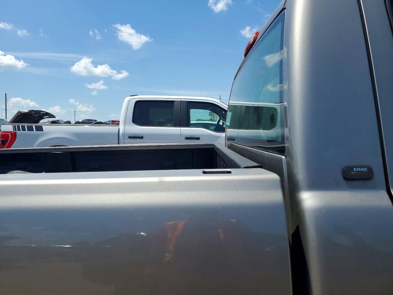 2003 CHEVROLET SILVERADO