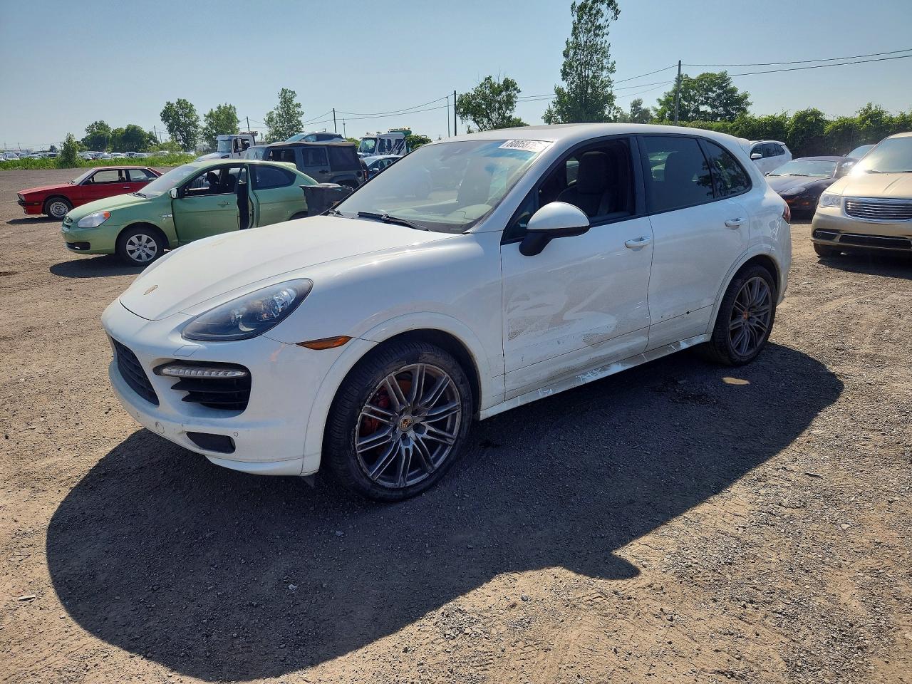 2014 PORSCHE CAYENNE