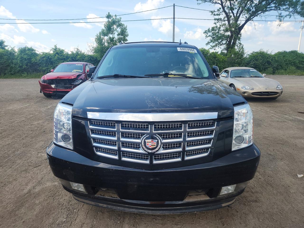 2012 CADILLAC ESCALADE