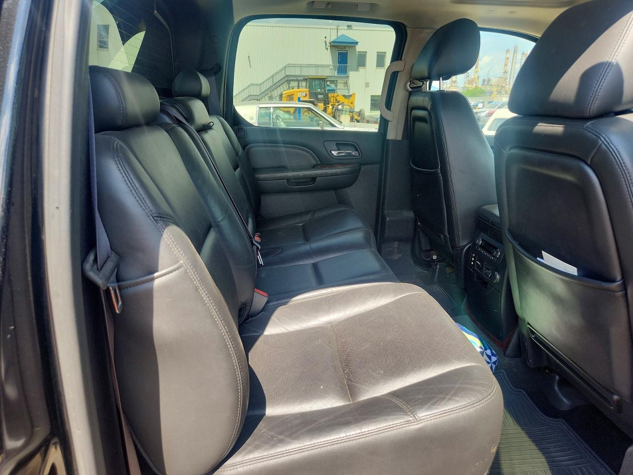 2012 CADILLAC ESCALADE