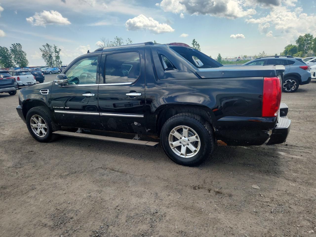 2012 CADILLAC ESCALADE