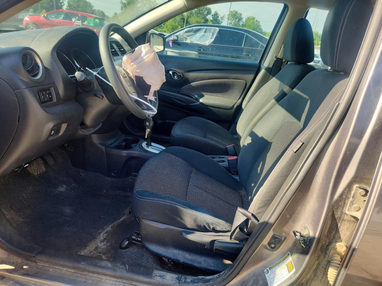 2016 NISSAN VERSA