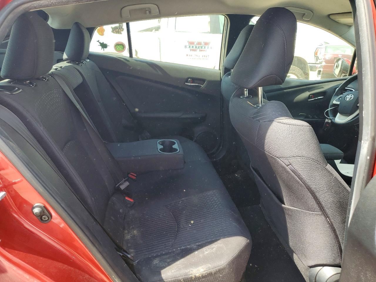 2016 TOYOTA PRIUS