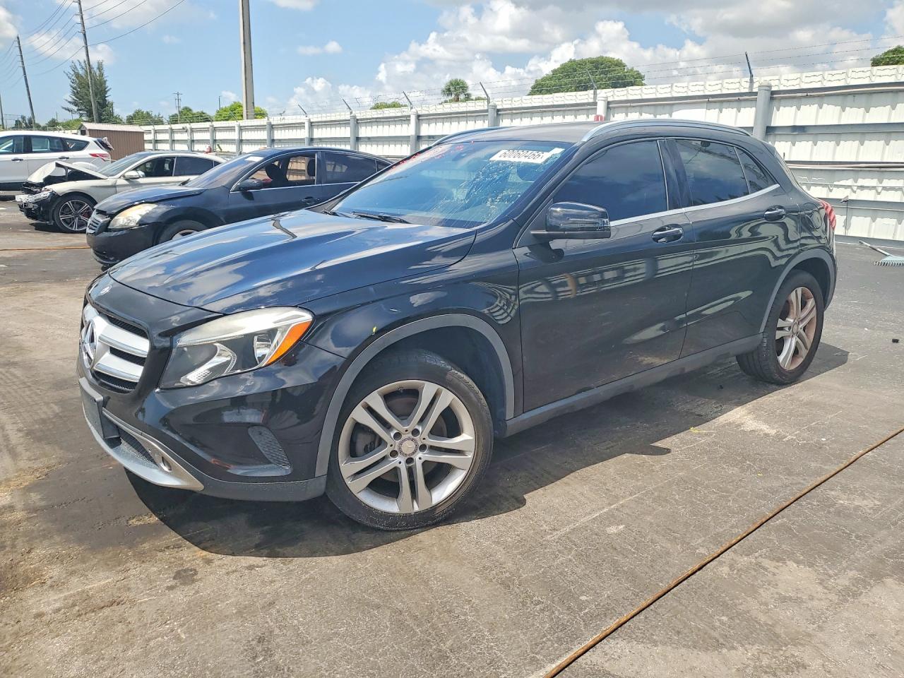 2016 MERCEDES-BENZ GLA-CLASS