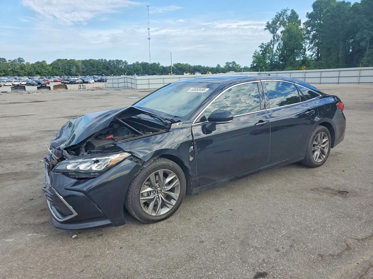 2020 TOYOTA AVALON